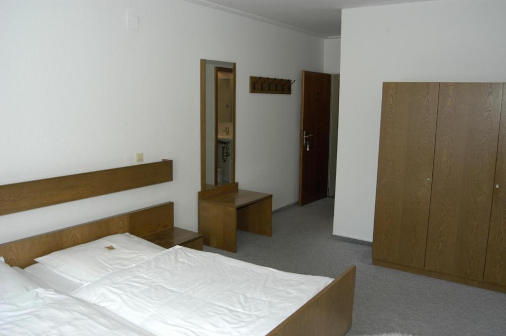 Schwerthof Hotel Solingen Szoba fotó