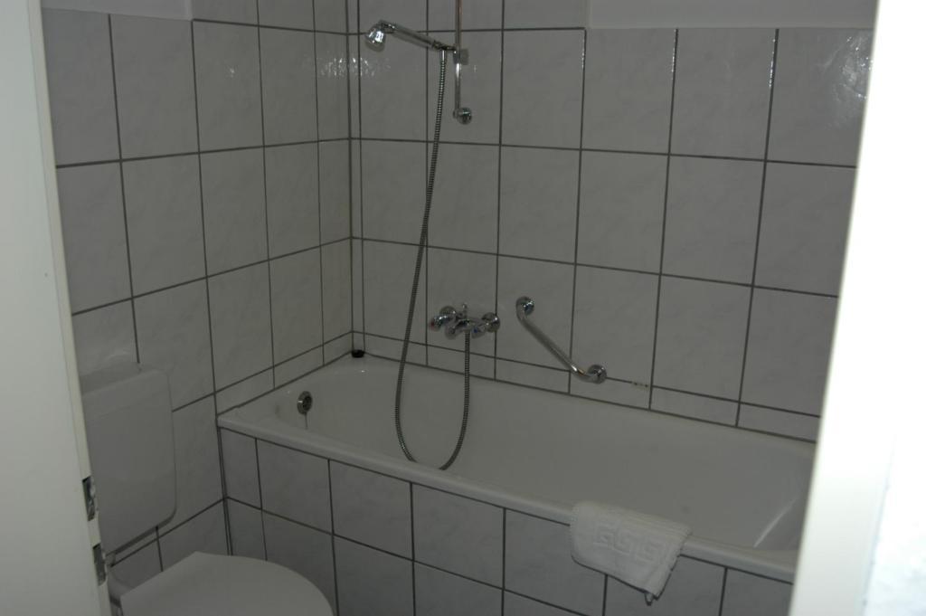 Schwerthof Hotel Solingen Szoba fotó